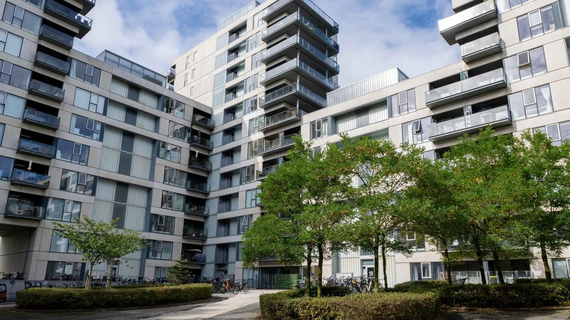 Stylish 3Br Apartment W Two Balconies Copenhagen