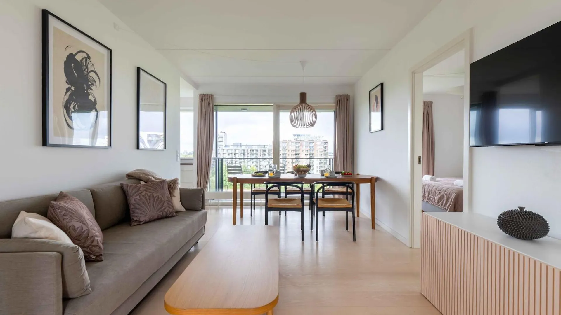 Stylish 3Br Apartment W Two Balconies Copenhagen Denmark