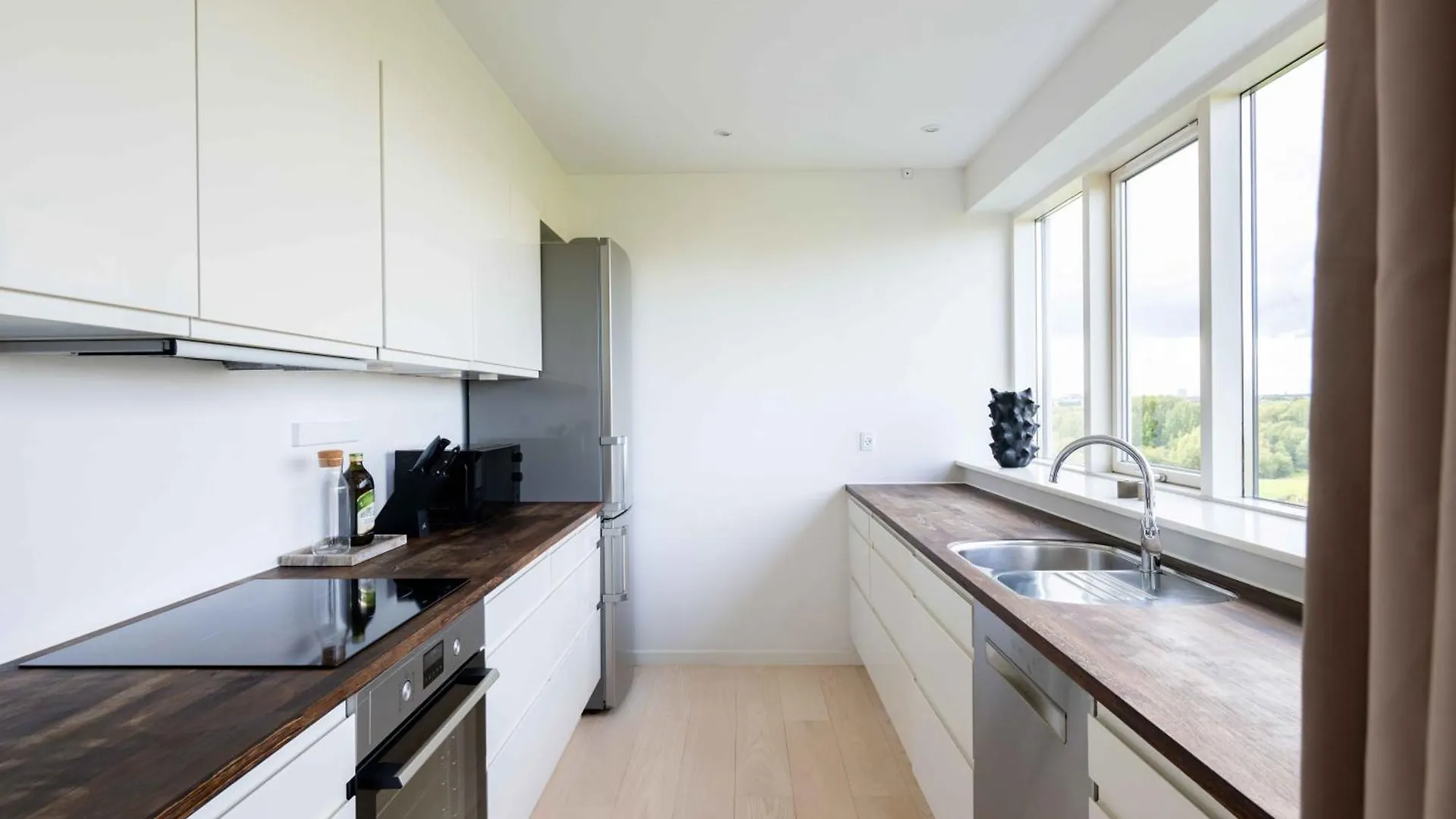 Stylish 3Br Apartment W Two Balconies Copenhagen
